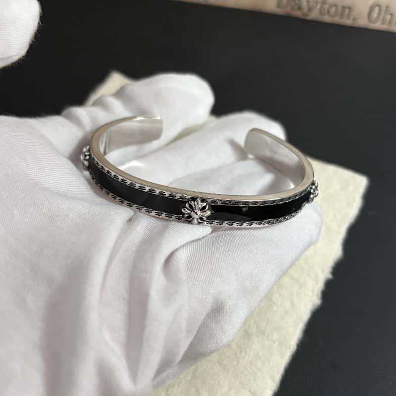 Chrome Hearts Silver 925 French lily backed with stingray leather