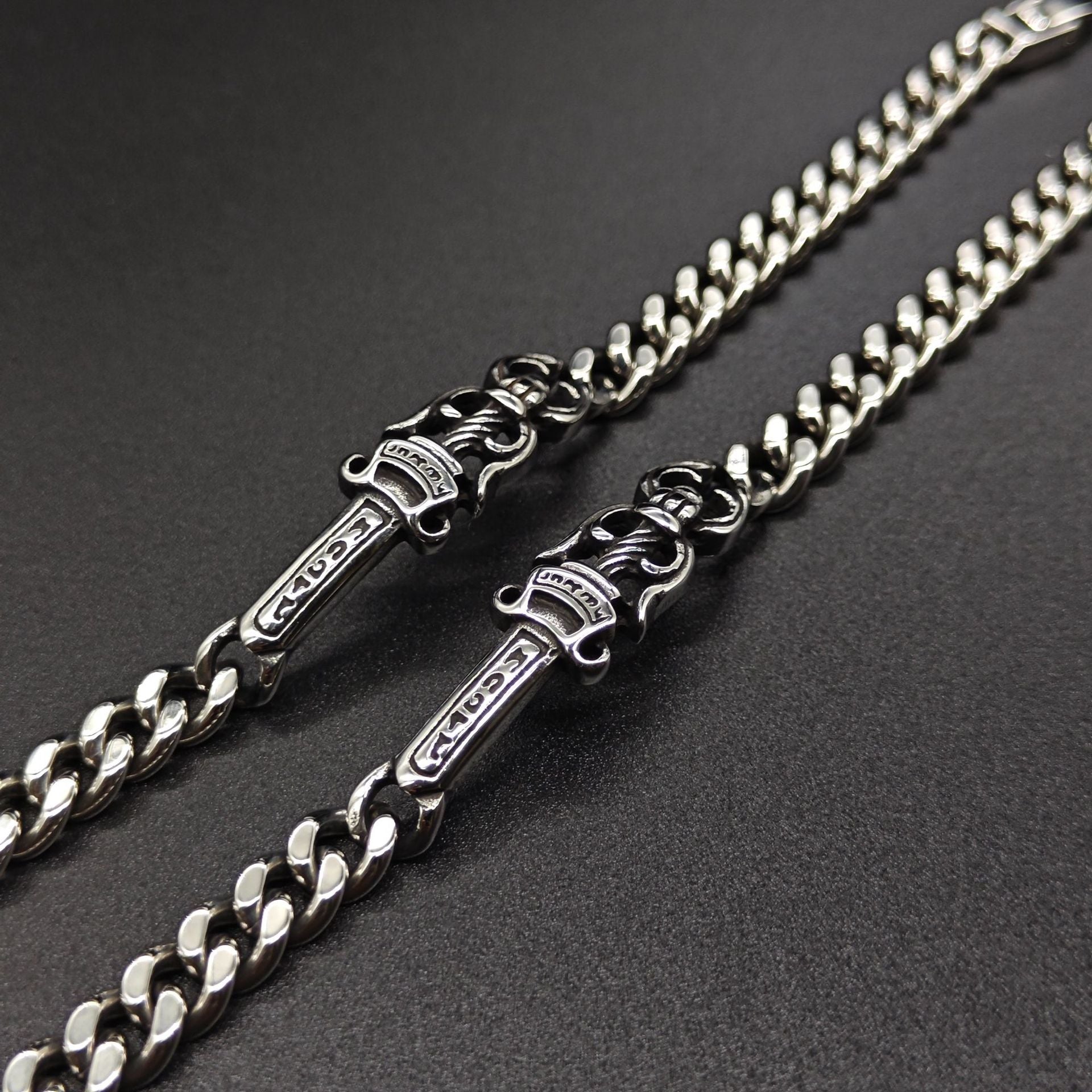 Chrome Hearts dagger ID Cuban link bracelet