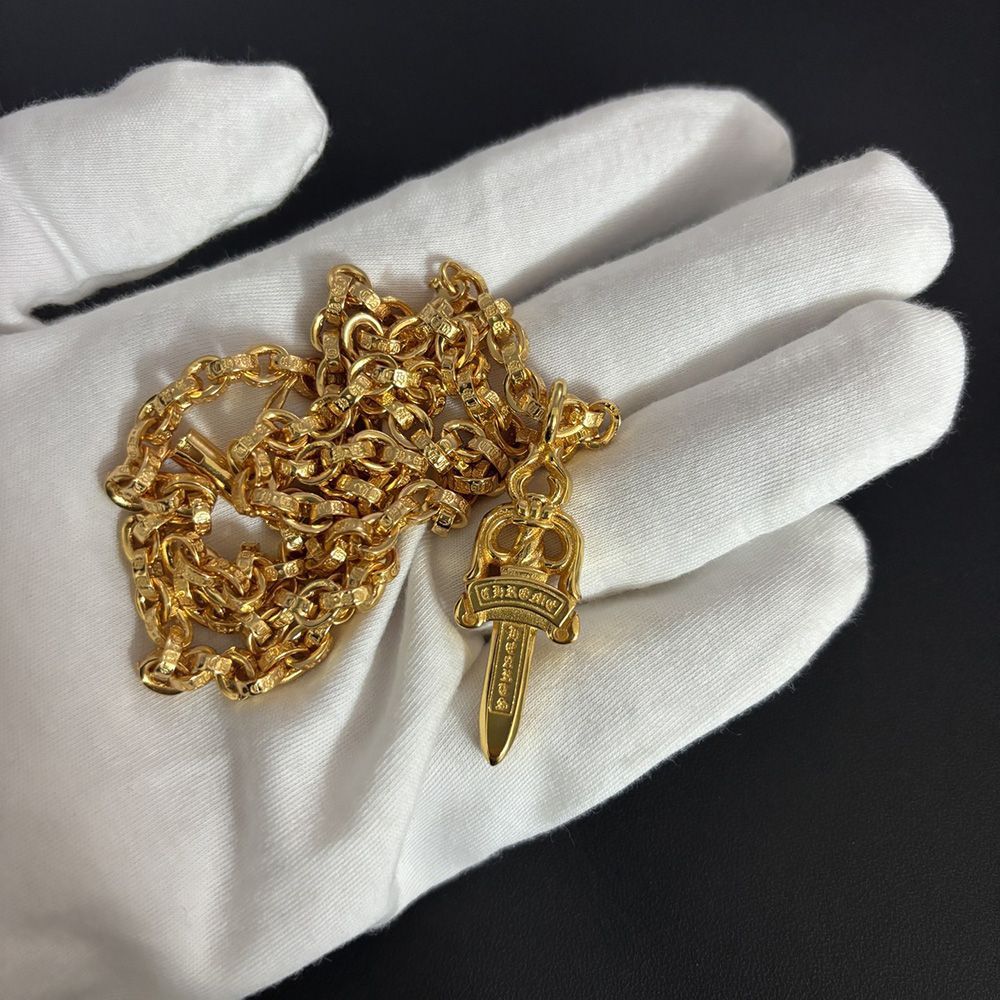 Chrome Hearts Dagger Necklace luxury high-end gold diamond sword pendant